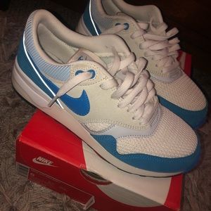 Nike Air Odyssey